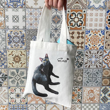画像をギャラリービューアに読み込む, うちの子ミニトートバッグ| 黒猫 | ペットのイラスト・写真グッズとのあわせ買いで簡単、手軽にオーダーメイド。 | 愛犬家や愛猫家へのギフトにも◎