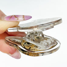 画像をギャラリービューアに読み込む, うちの子アクリルクリップ | ペットのイラスト・写真グッズとのあわせ買いでお得にオーダーメイド。 | トラ猫手描きイラスト・別角度